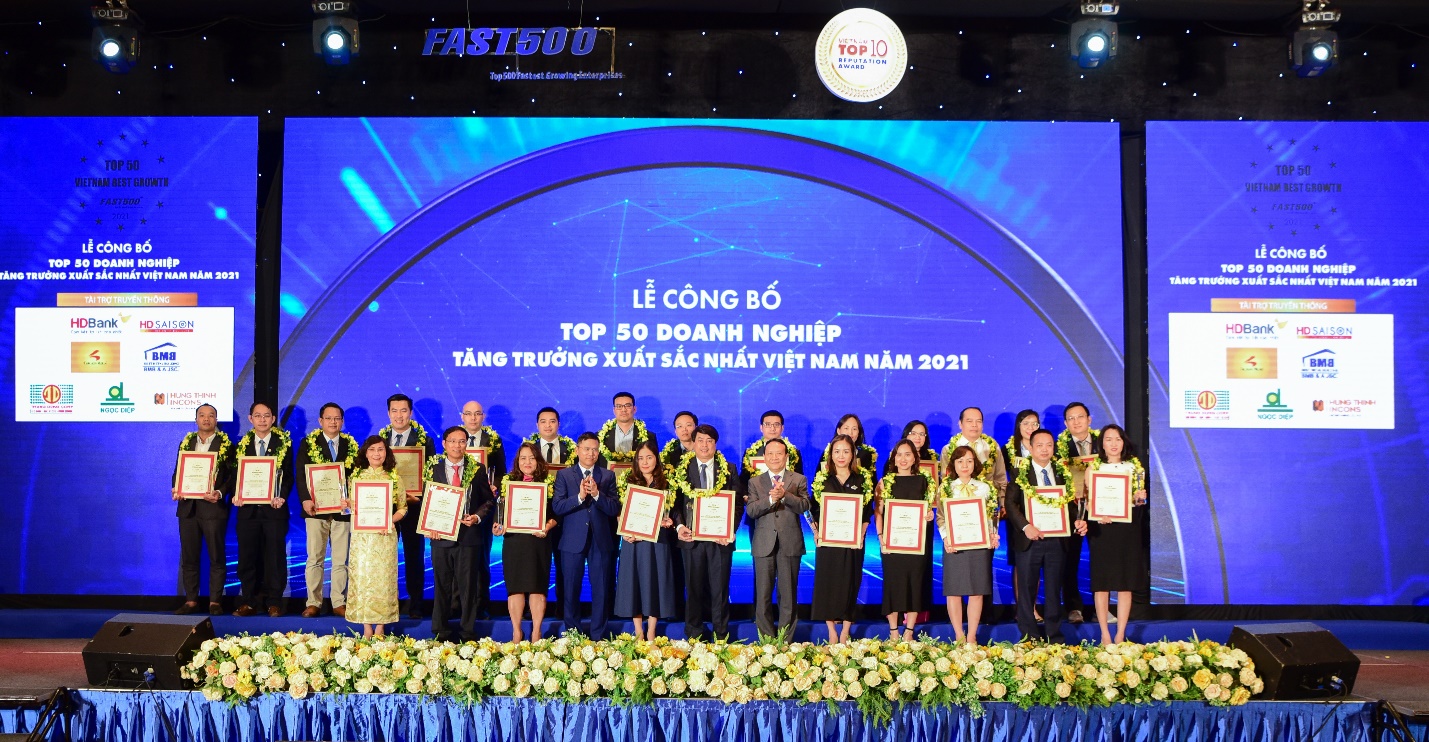 SCB vào top 50 doanh nghiệp tăng trưởng xuất sắc nhất Việt Nam năm 2021