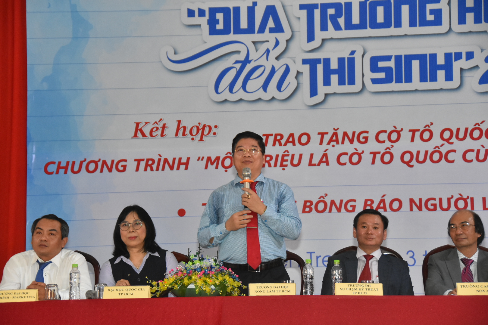Đưa trường học đến th&iacute; sinh: Điều kiện để học sinh 149 trường được x&eacute;t tuyển ưu ti&ecirc;n v&agrave;o ĐHQG TP HCM? - Ảnh 18.