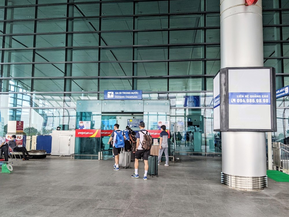 Kết quả xét nghiệm 4 người Hải Phòng đi cùng chuyến bay với BN2899 "siêu lây nhiễm"