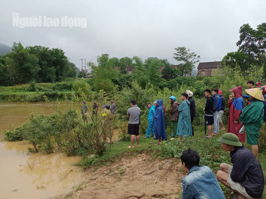 Đi chăn trâu, người đàn ông bất ngờ mất tích trên sông Rào Bội
