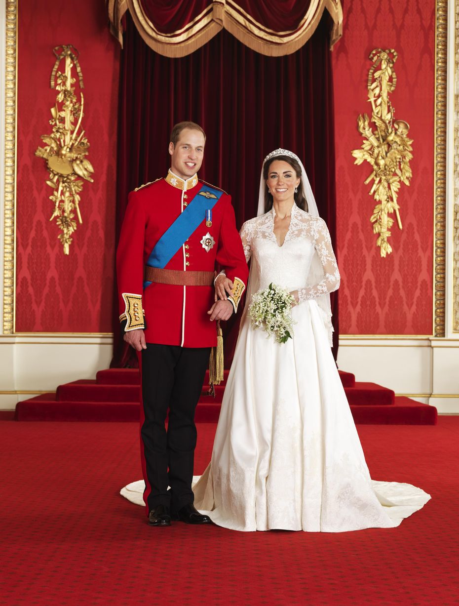 10 năm h&ocirc;n nh&acirc;n ngọt ng&agrave;o của Ho&agrave;ng tử William v&agrave; C&ocirc;ng nương Kate - Ảnh 3.