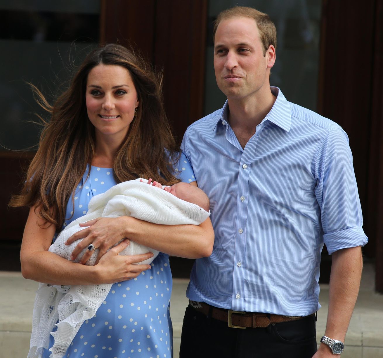 10 năm h&ocirc;n nh&acirc;n ngọt ng&agrave;o của Ho&agrave;ng tử William v&agrave; C&ocirc;ng nương Kate - Ảnh 5.