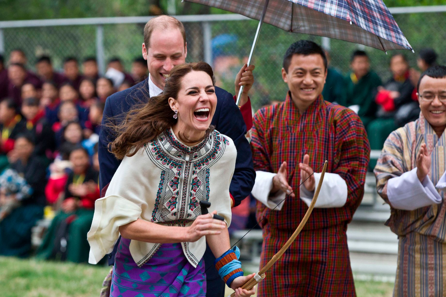 10 năm h&ocirc;n nh&acirc;n ngọt ng&agrave;o của Ho&agrave;ng tử William v&agrave; C&ocirc;ng nương Kate - Ảnh 7.