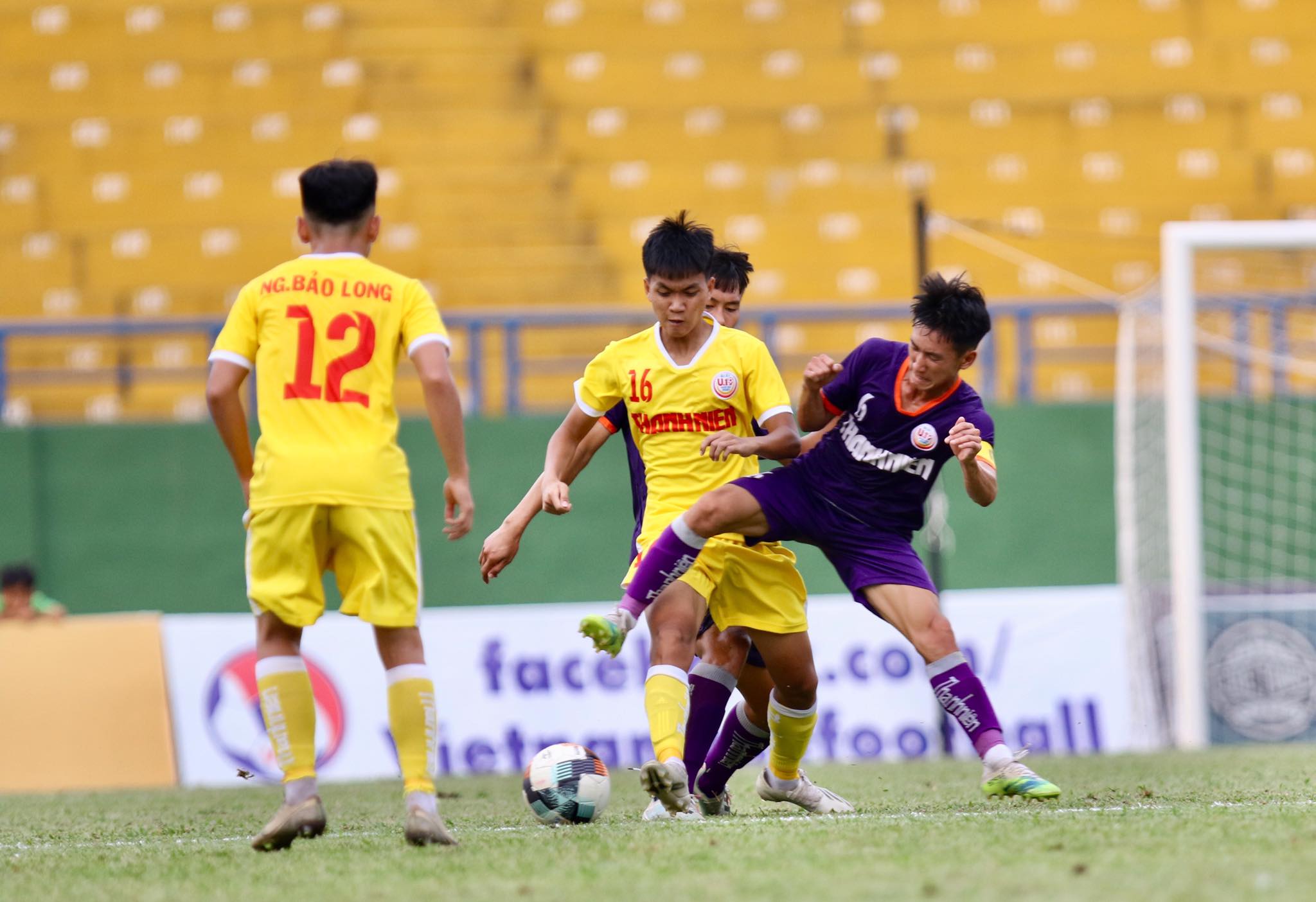Thắng đậm chủ nhà, U19 Hoàng Anh Gia Lai chờ tranh vé vớt