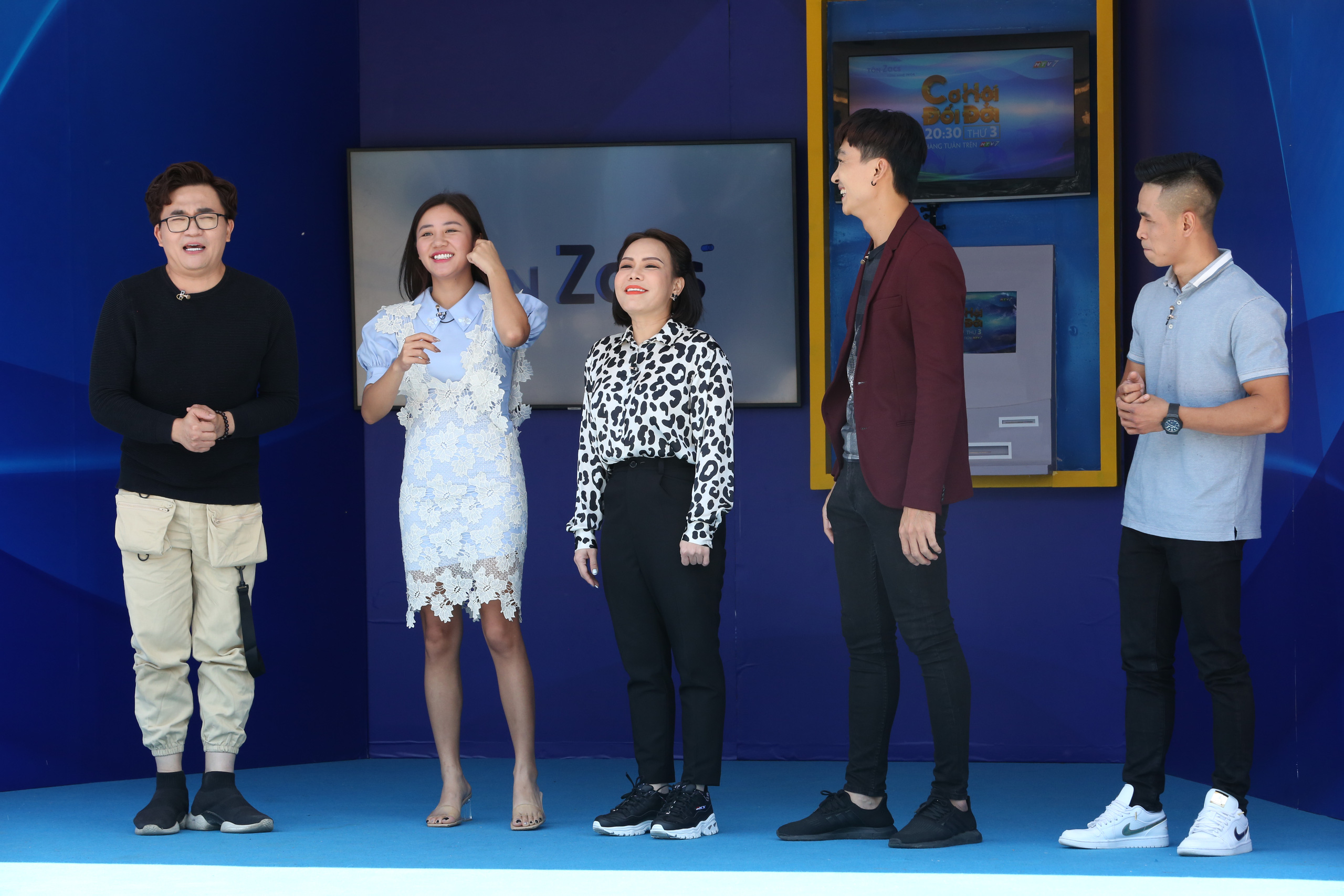 Văn Mai Hương: Chưa bao giờ hối hận về những g&igrave; đ&atilde; n&oacute;i - Ảnh 2.