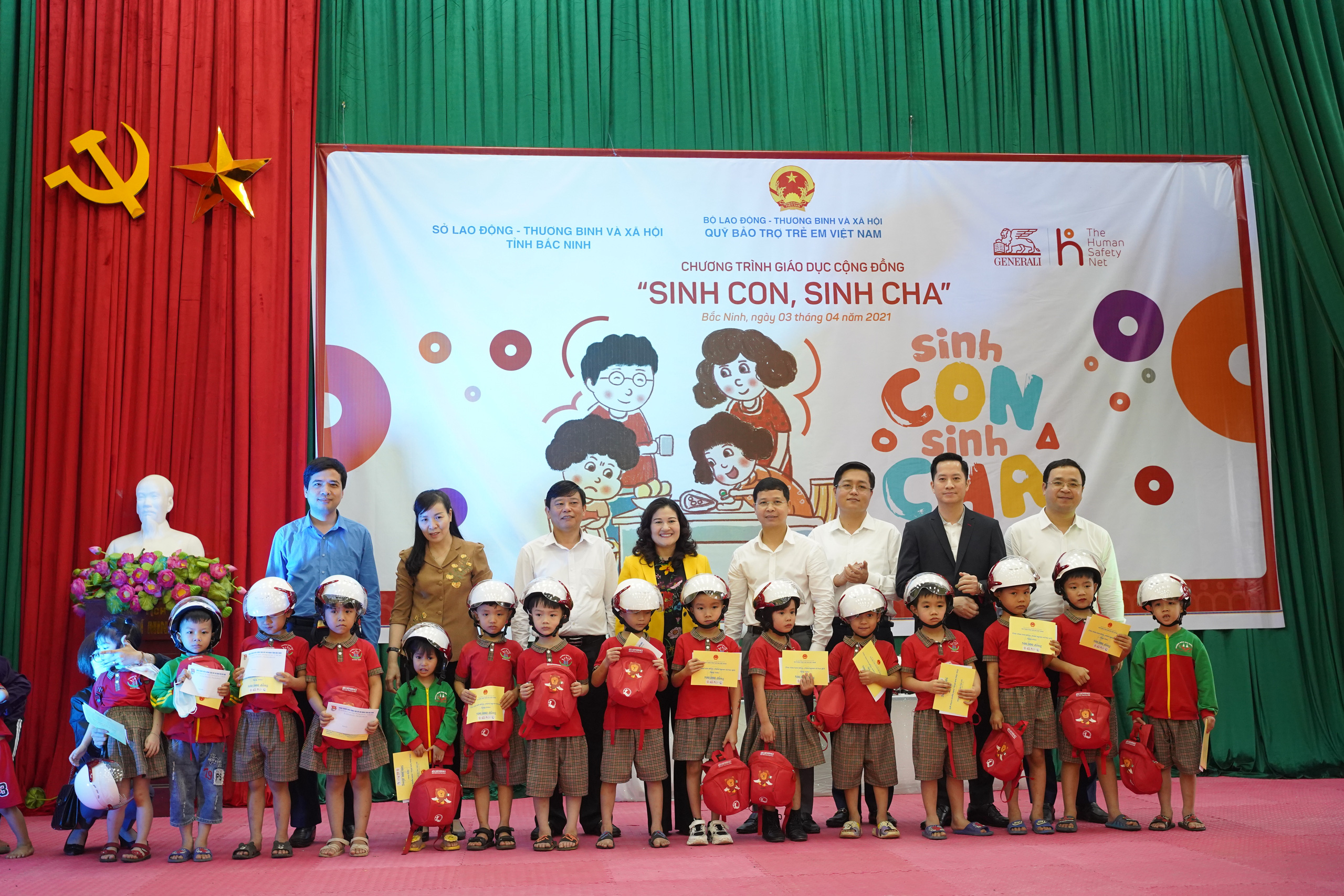 Chương tr&igrave;nh gi&aacute;o dục cộng đồng Sinh Con, Sinh Cha đến Bắc Ninh - Ảnh 1.