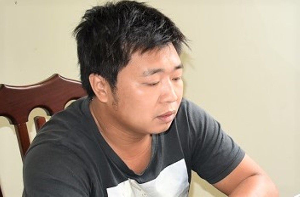 Phóng hỏa đốt xe nâng để trả thù