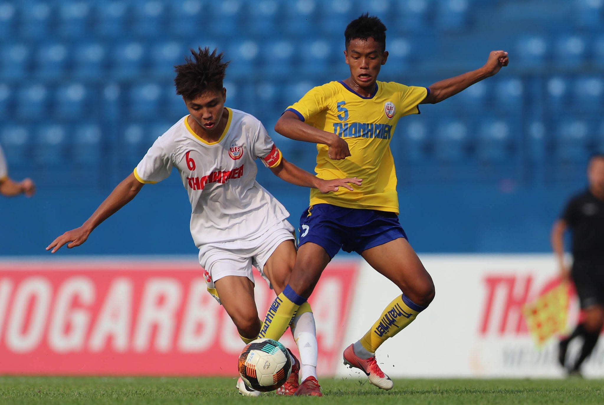 Lứa đàn em Công Phượng toàn thắng vòng bảng VCK U19 quốc gia 2021 - Ảnh 1.
