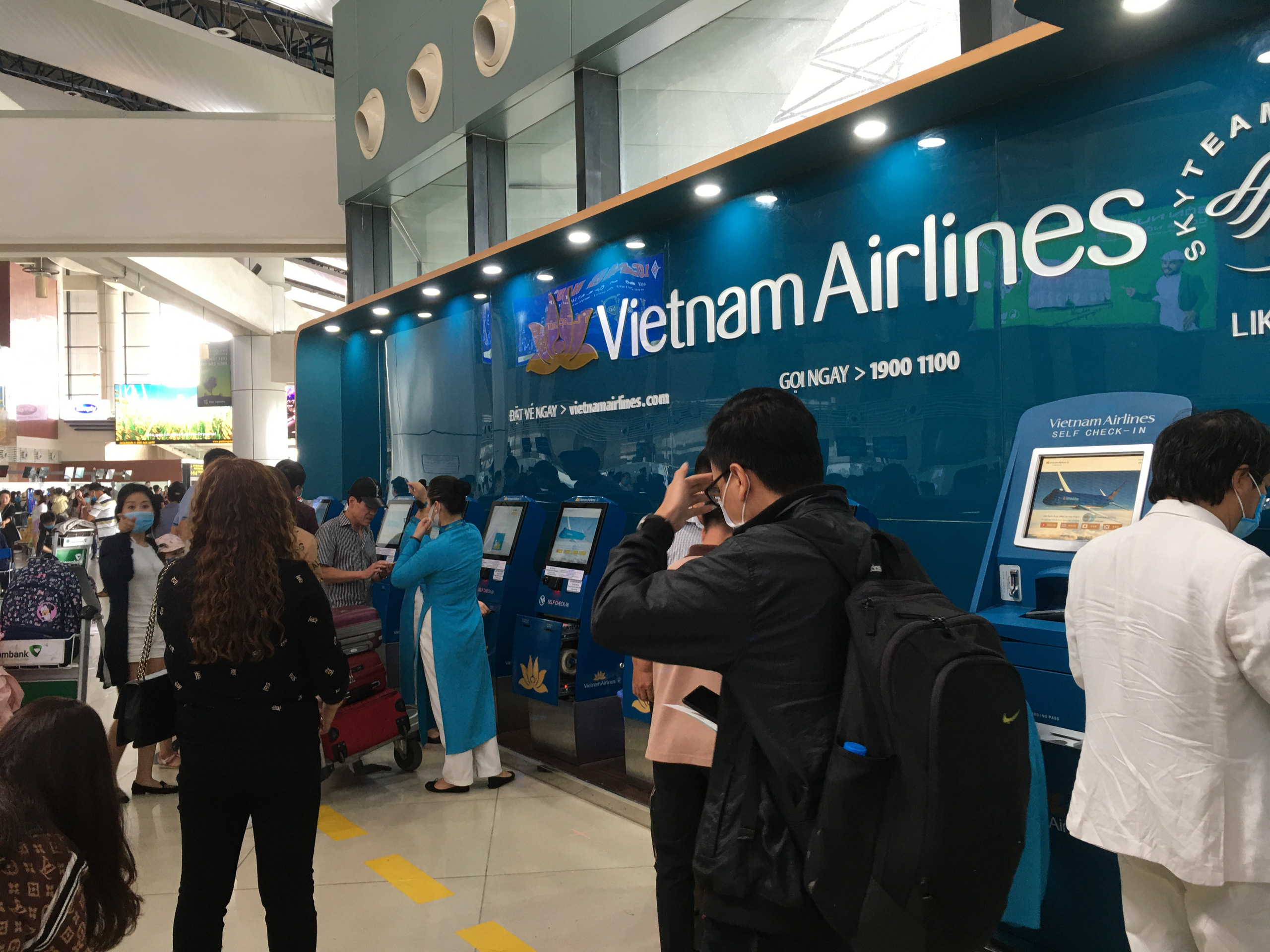 Trần hay sàn, để thị trường quyết định!