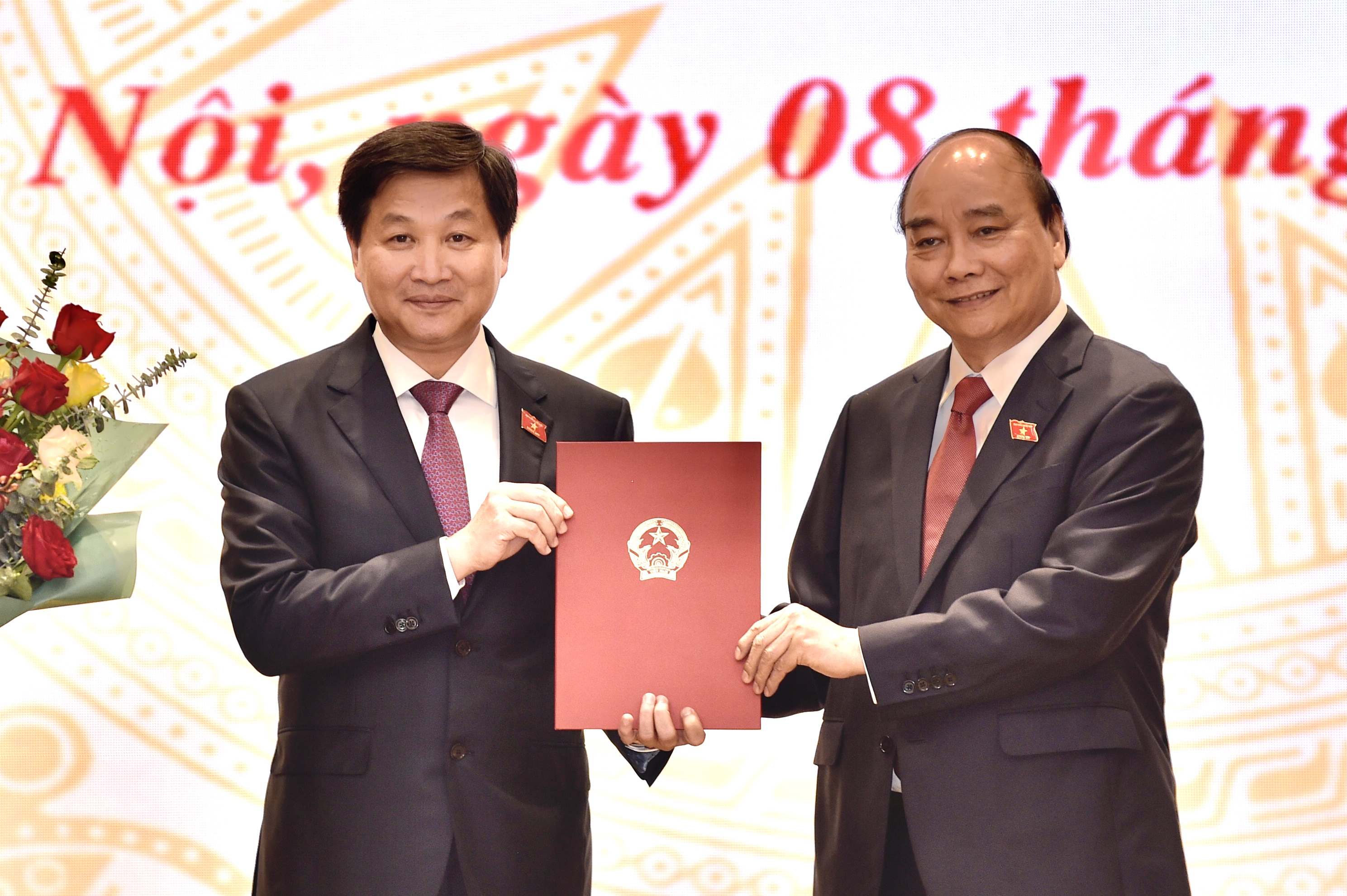 Chùm ảnh: Bàn giao công việc của Thủ tướng Chính phủ - Ảnh 2.