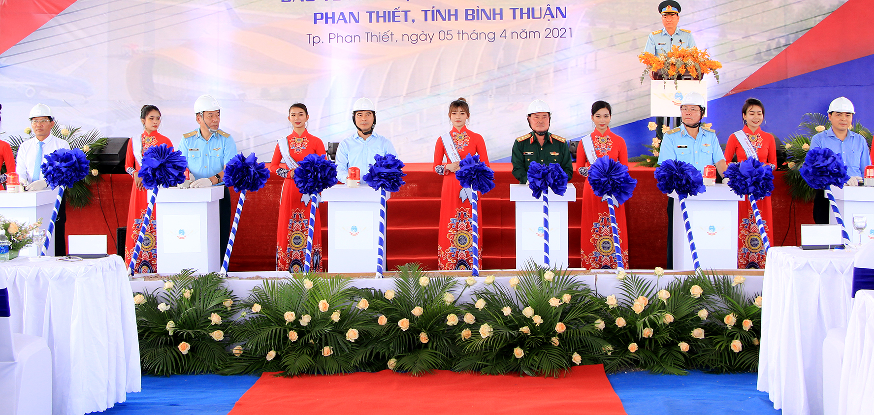 Bộ Quốc ph&ograve;ng n&oacute;i về tiến độ x&acirc;y dựng s&acirc;n bay Phan Thiết - Ảnh 2.