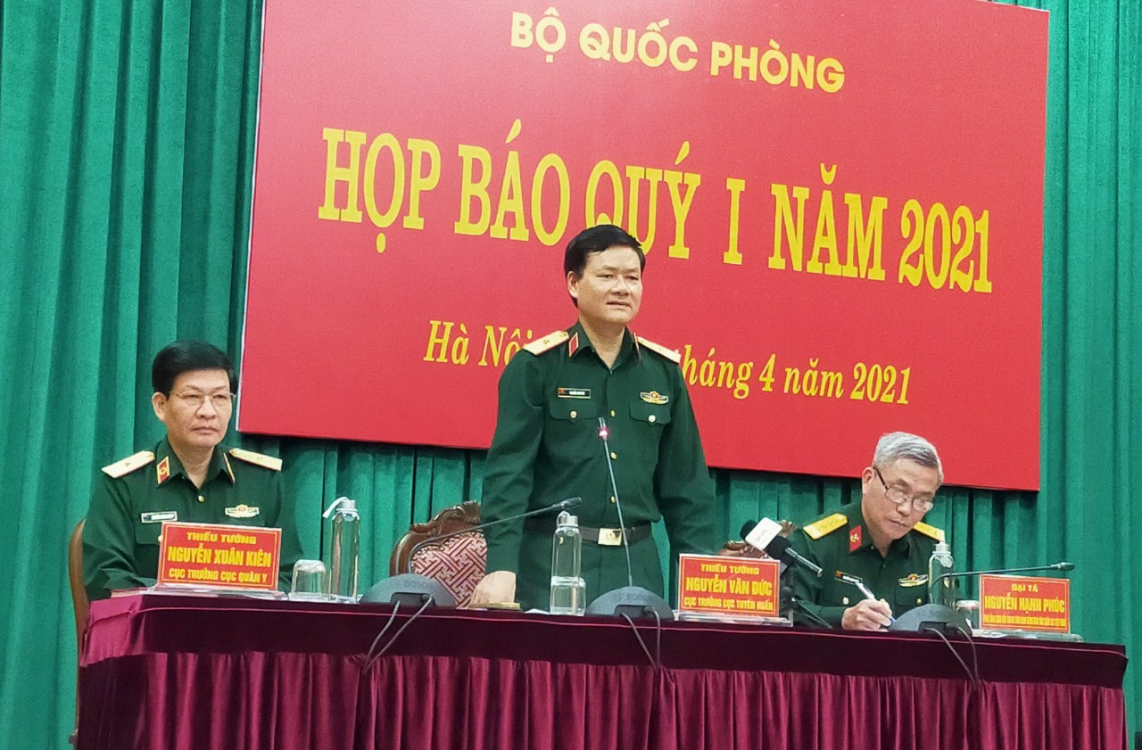 Mỗi ng&agrave;y ph&aacute;t hiện 100 người nhập cảnh tr&aacute;i ph&eacute;p qua bi&ecirc;n giới T&acirc;y Nam - Ảnh 1.