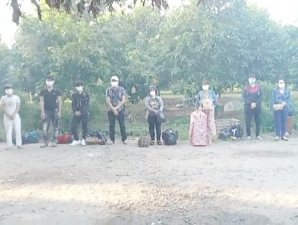 CLIP: Bắt giữ 8 người nhập cảnh trái phép từ Campuchia để tránh cách ly