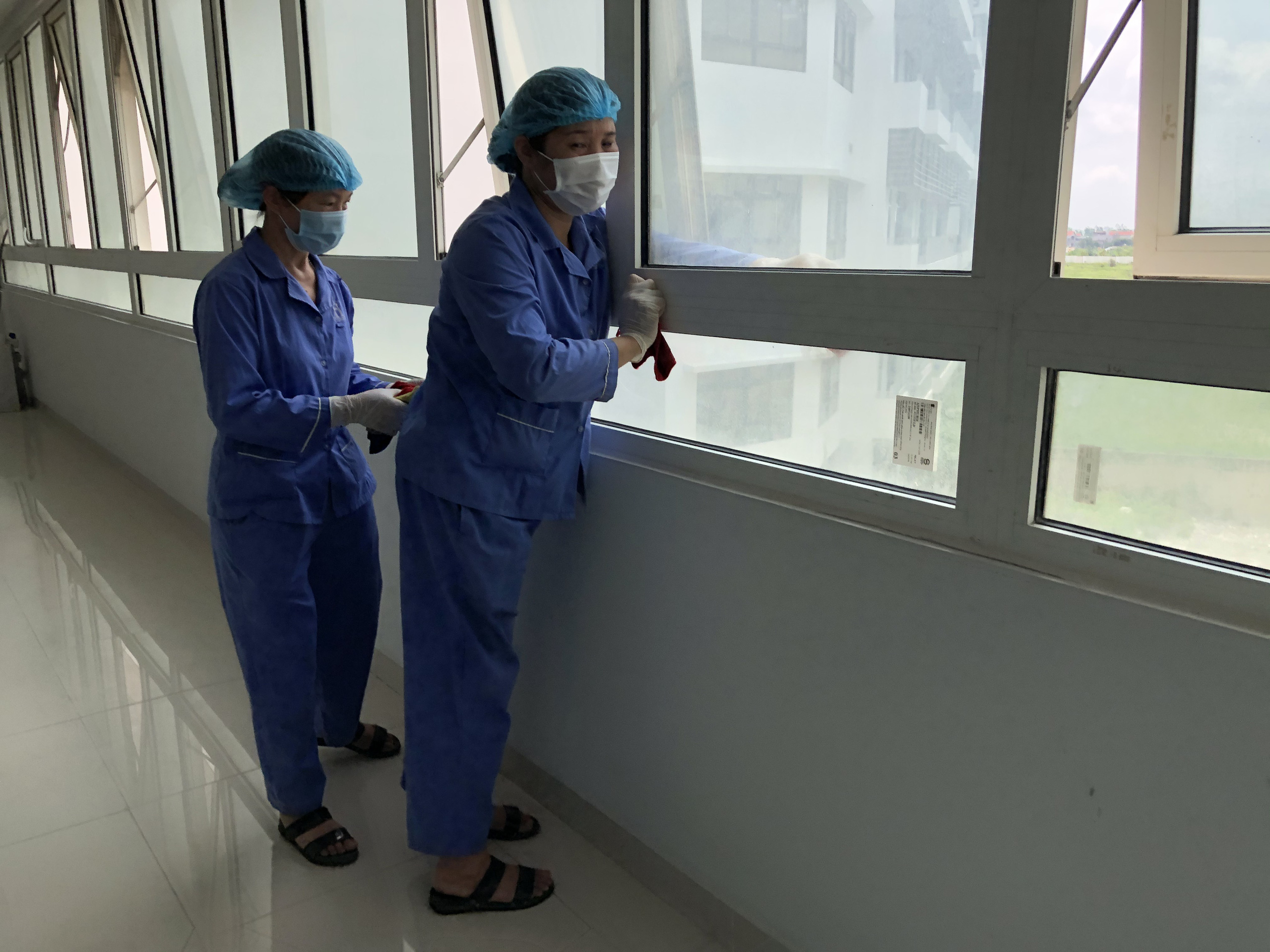 Cận cảnh b&ecirc;n trong khu điều trị gần 400 bệnh nh&acirc;n Covid-19 v&agrave; trường hợp F1 - Ảnh 4.