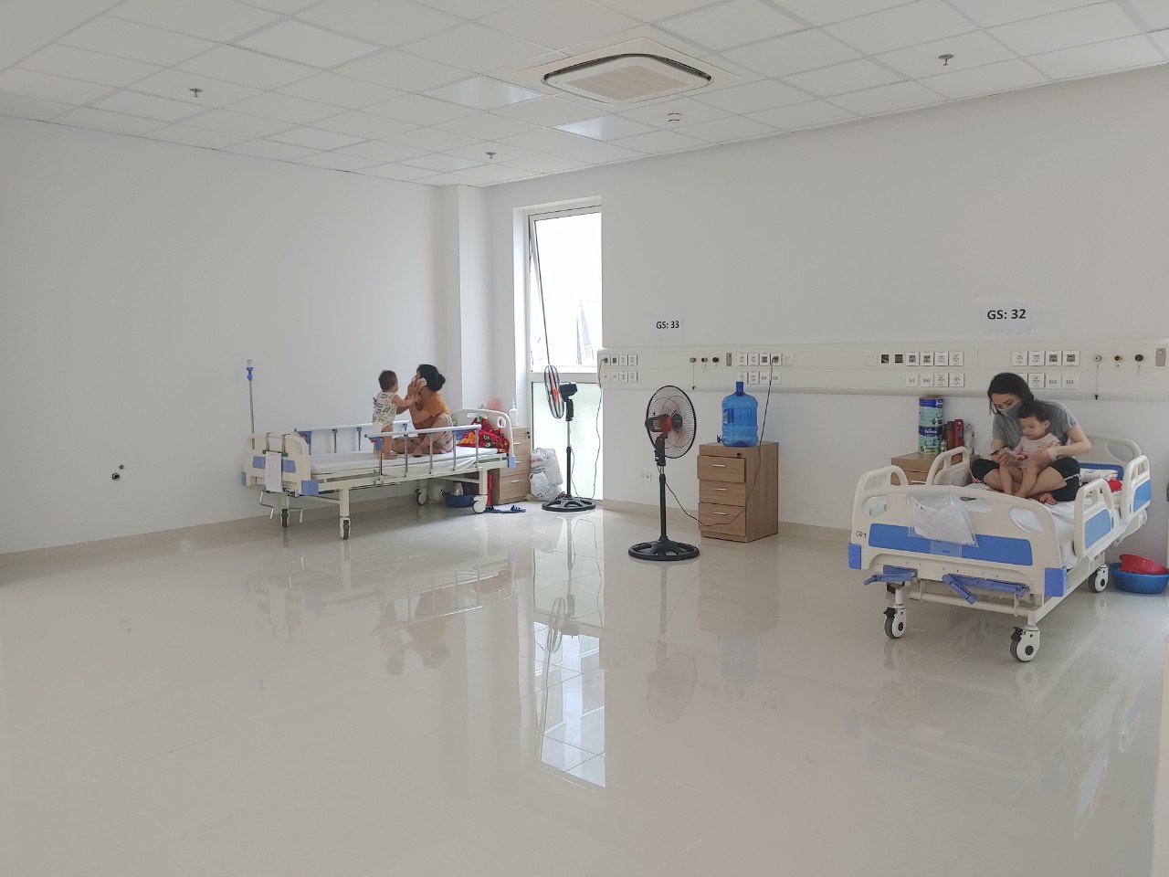Cận cảnh b&ecirc;n trong khu điều trị gần 400 bệnh nh&acirc;n Covid-19 v&agrave; trường hợp F1 - Ảnh 8.
