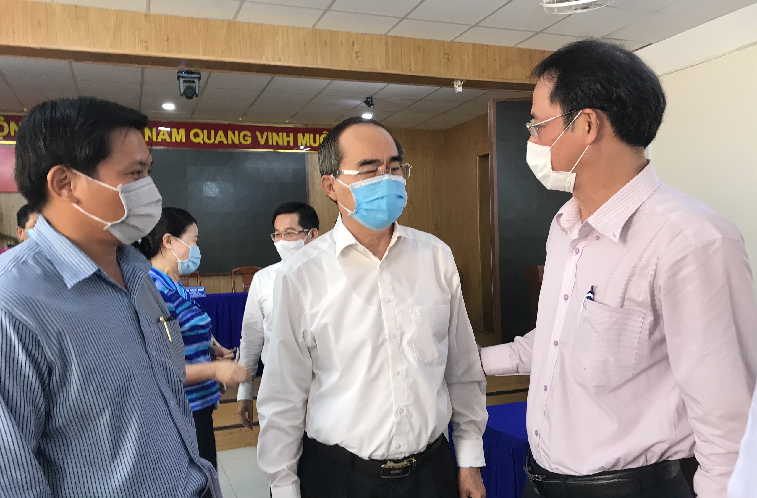 TP HCM: Cử tri mong ứng cử viên đừng để hết nhiệm kỳ còn mắc nợ dân - Ảnh 2.