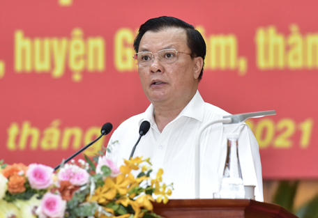 Bí thư Đinh Tiến Dũng hứa gần dân, xử lý một loạt vấn đề "nóng" của thủ đô