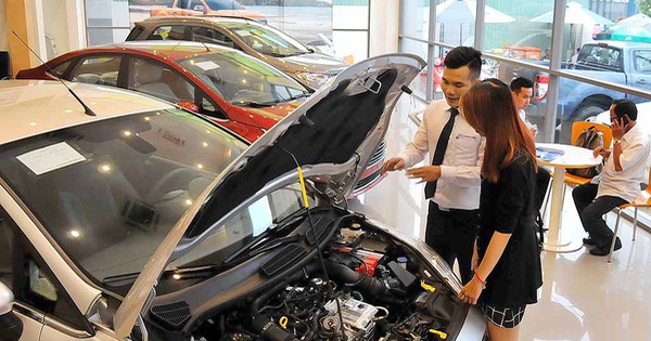 Bộ Tài chính bác đề xuất giảm 50% lệ phí trước bạ ôtô