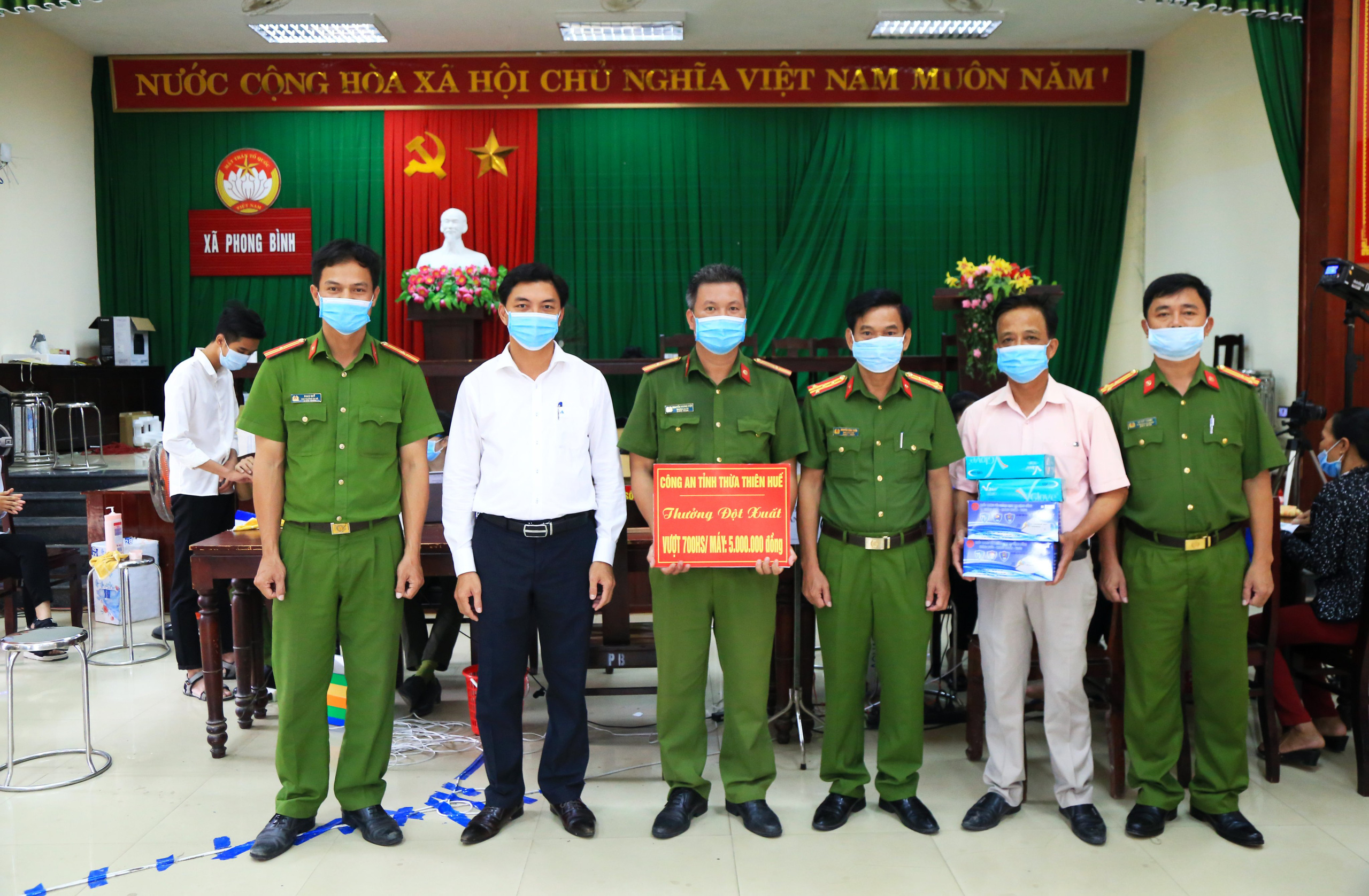 Thừa Thiên - Huế đề nghị tạm dừng làm căn cước công dân