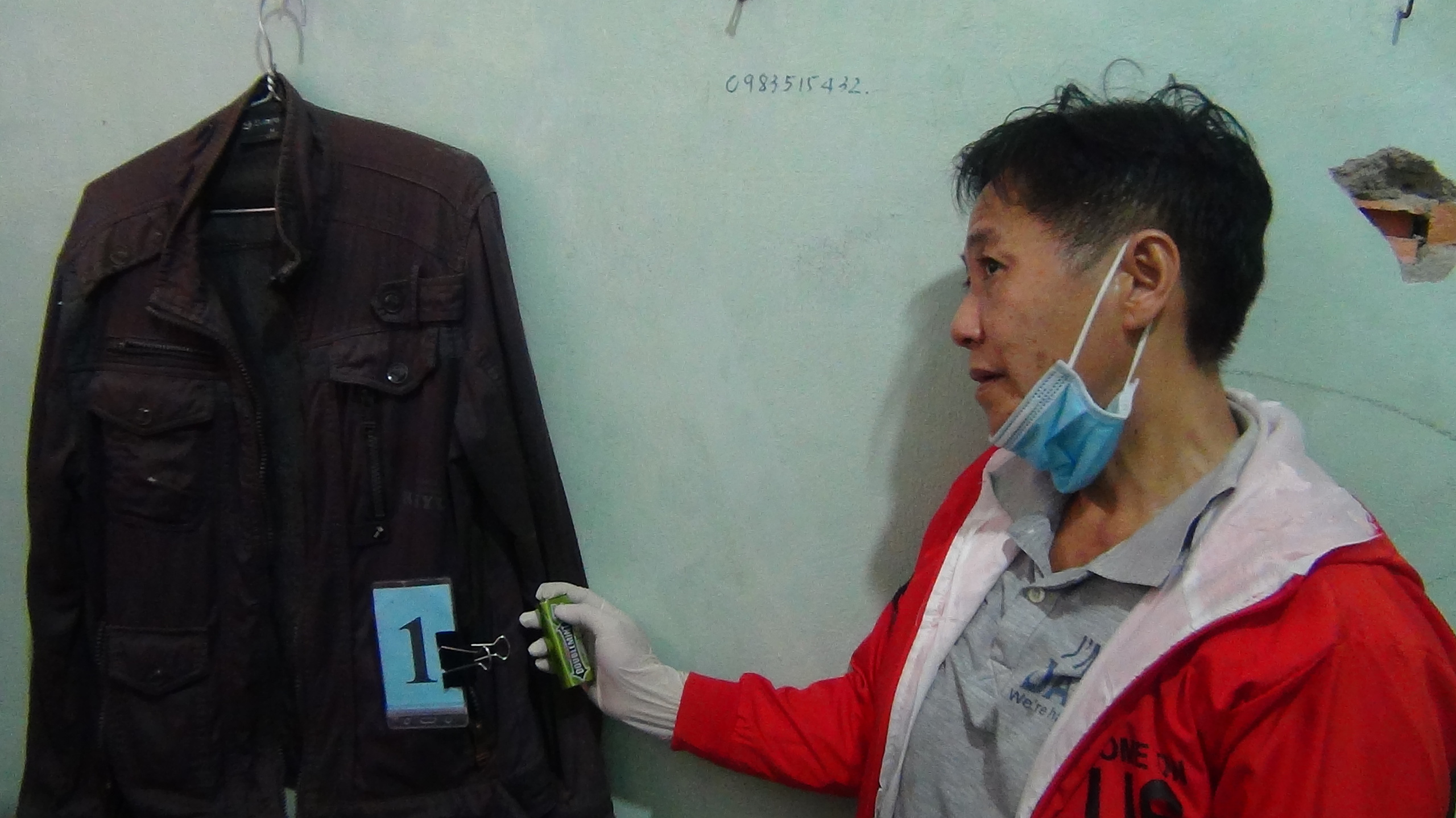 CLIP: C&ocirc;ng an Tiền Giang li&ecirc;n tiếp trấn &aacute;p tội phạm ma t&uacute;y - Ảnh 2.