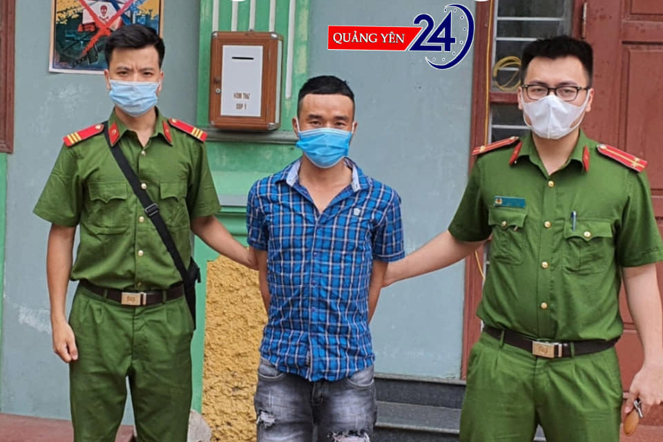 Bắt &ocirc;ng tr&ugrave;m đưa người nhập cảnh tr&aacute;i ph&eacute;p v&agrave;o Việt Nam - Ảnh 1.