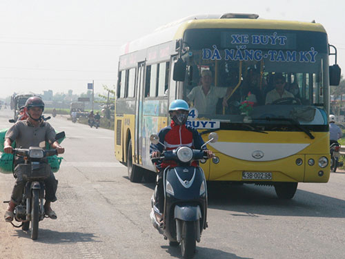 Quảng Nam dừng hoạt động xe buýt, xe chở khách tới Đà Nẵng và các tỉnh có dịch
