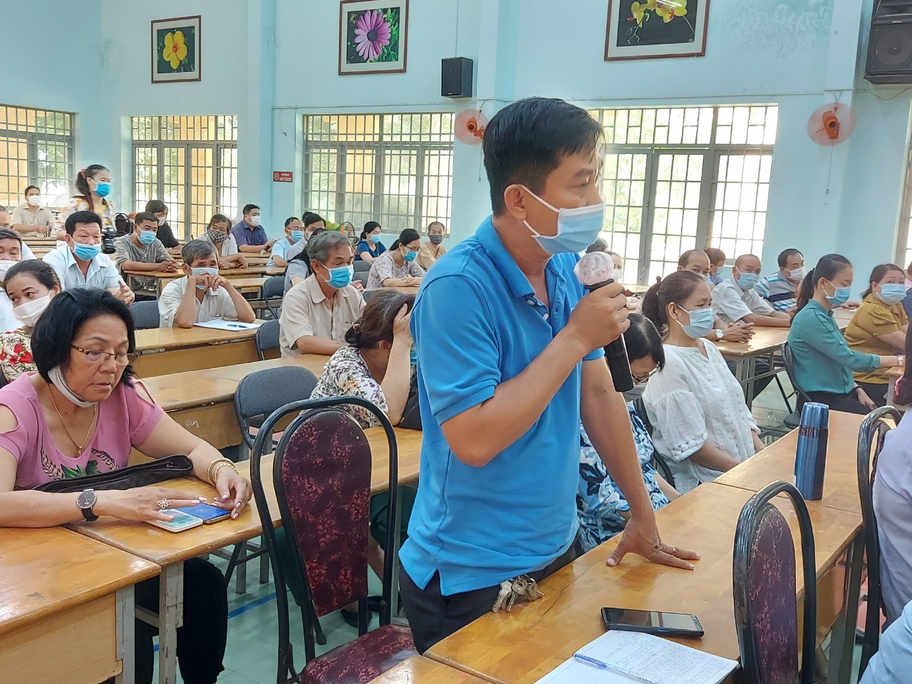 Đeo b&aacute;m, giải quyết c&oacute; hiệu quả kiến nghị của cử tri, người lao động - Ảnh 2.