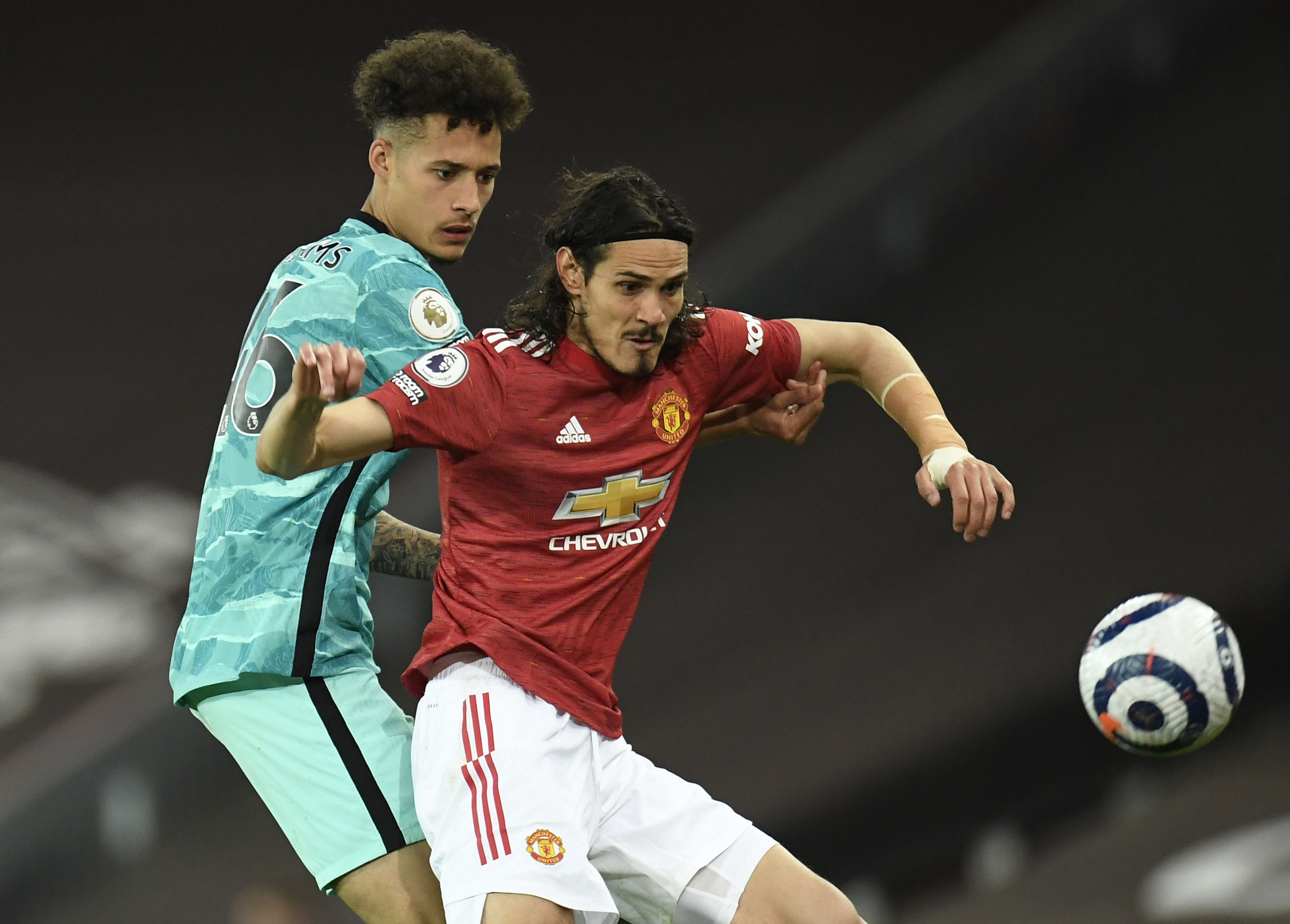Đại tiệc 6 b&agrave;n thắng, Man United lại gục ng&atilde; s&acirc;n nh&agrave; - Ảnh 2.