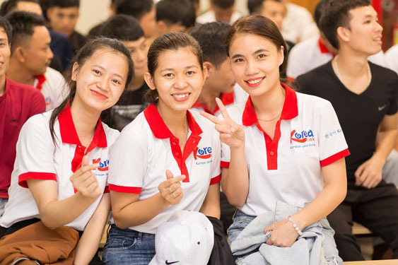 Hướng dẫn hồ sơ khai báo đổi visa đối với lao động EPS