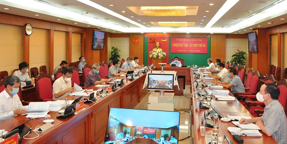 Cảnh c&aacute;o Chủ tịch HĐQT Vinafood 2 li&ecirc;n quan vụ th&acirc;u t&oacute;m đất v&agrave;ng ở TP HCM - Ảnh 1.