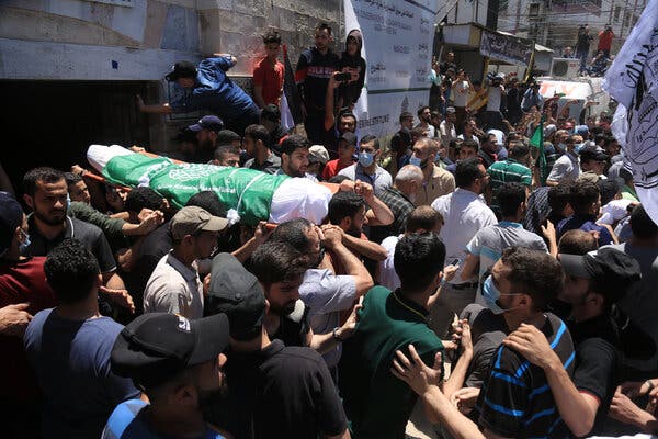 Bộ binh Israel bắt đầu tấn c&ocirc;ng Gaza, căng thẳng leo thang - Ảnh 3.