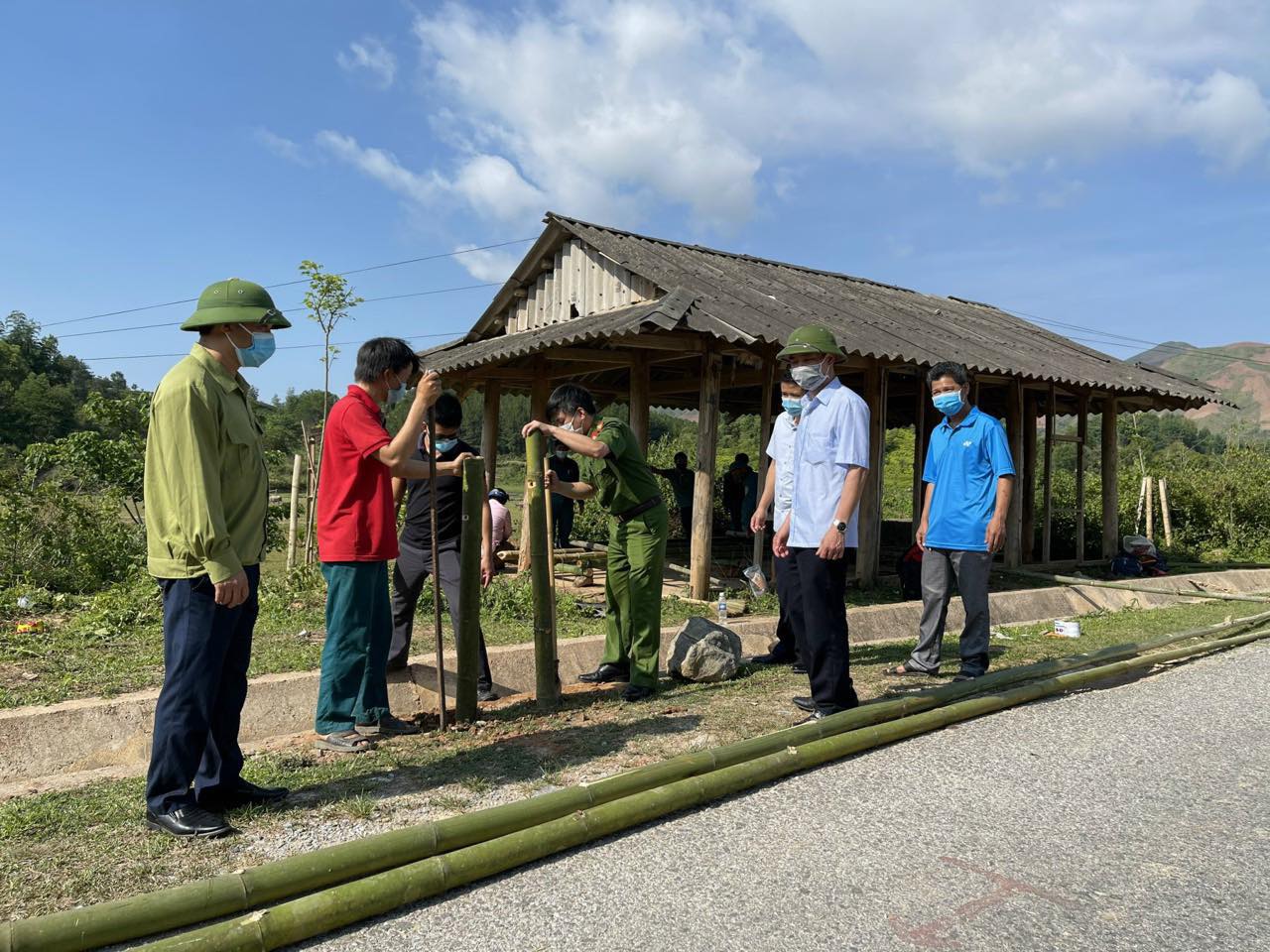Mất dấu F0 của chùm ca bệnh trong trường học, xem xét trách nhiệm một loạt lãnh đạo