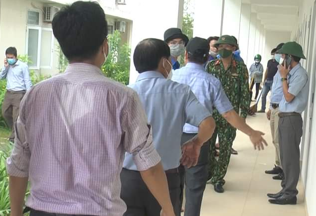 Ca Covid-19 li&ecirc;n quan Sư đo&agrave;n BB315: Đ&atilde; c&oacute; kết quả x&eacute;t nghiệm 15 F1 - Ảnh 1.