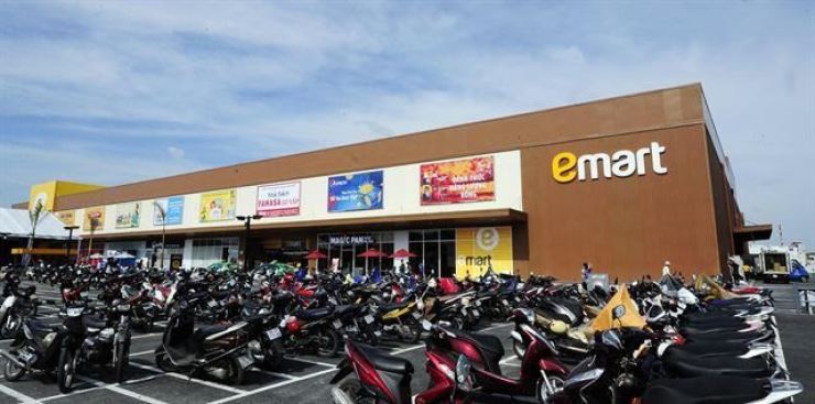 Emart sắp bán siêu thị cho Tập đoàn THACO?