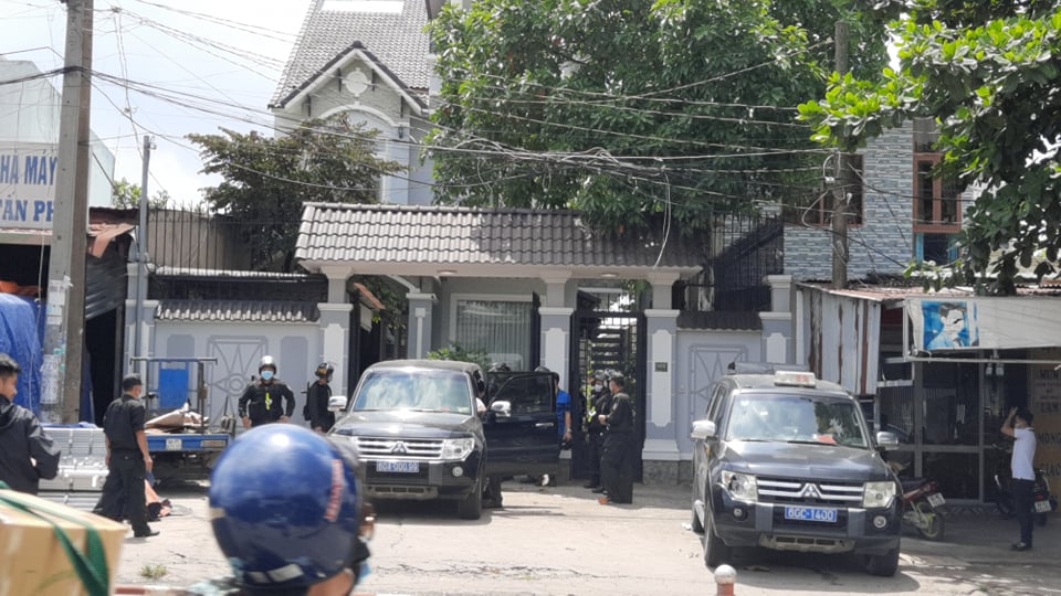 VỤ TRIỆT PHÁ ĐƯỜNG DÂY XĂNG GIẢ KHỦNG: Bắt thêm 1 chủ doanh nghiệp - Ảnh 10.
