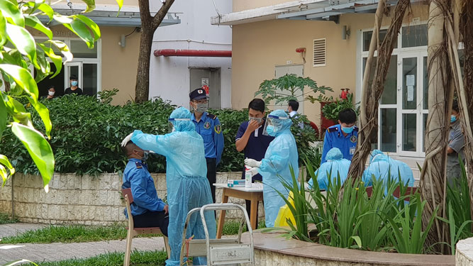 Cảnh giác cao độ, sẵn sàng chống dịch - Ảnh 1.