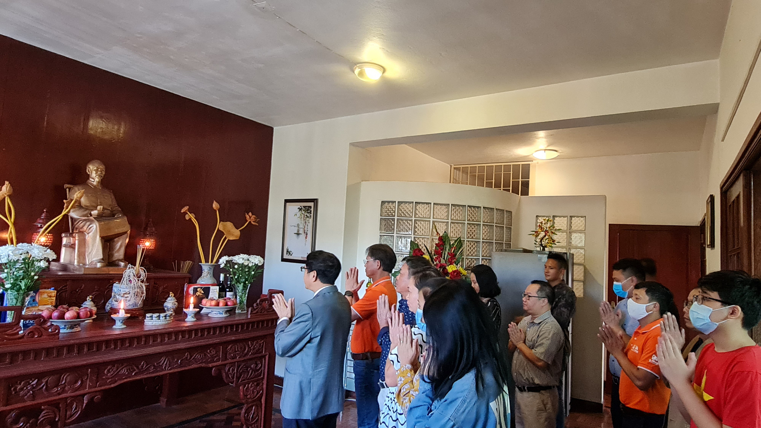 Kỷ niệm sinh nhật B&aacute;c tại Mozambique - Ảnh 2.