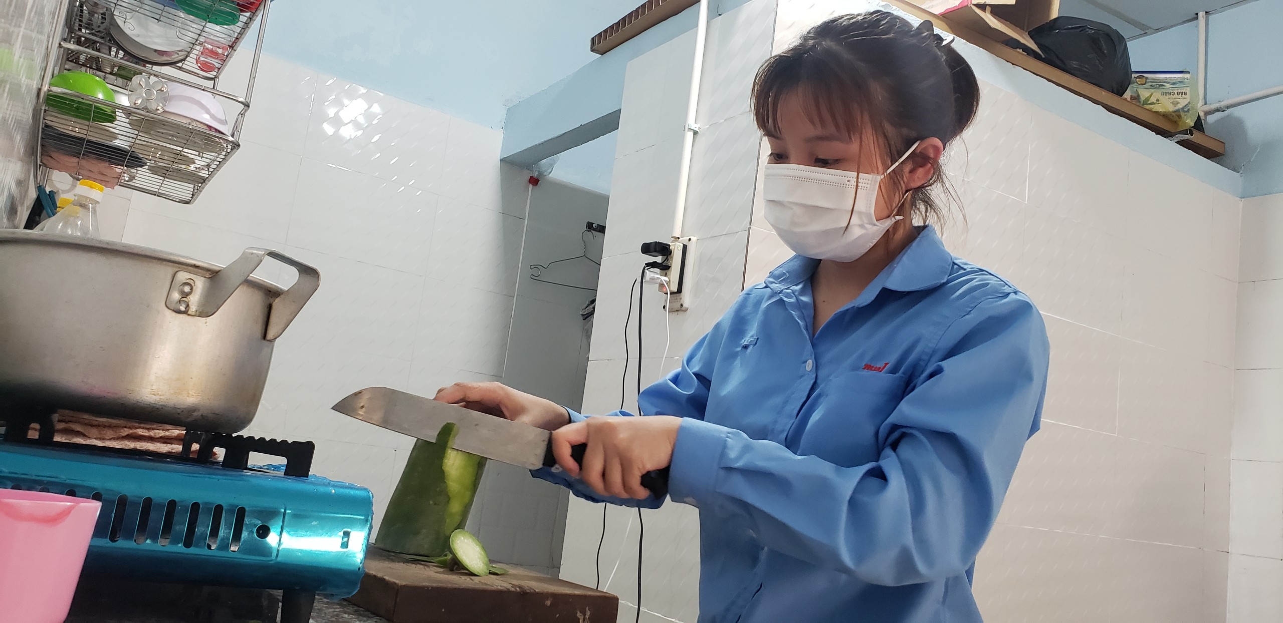 Đà Nẵng: Lối sống mới của công nhân sau nhiều lần “chạm mặt” Covid-19 - Ảnh 3.
