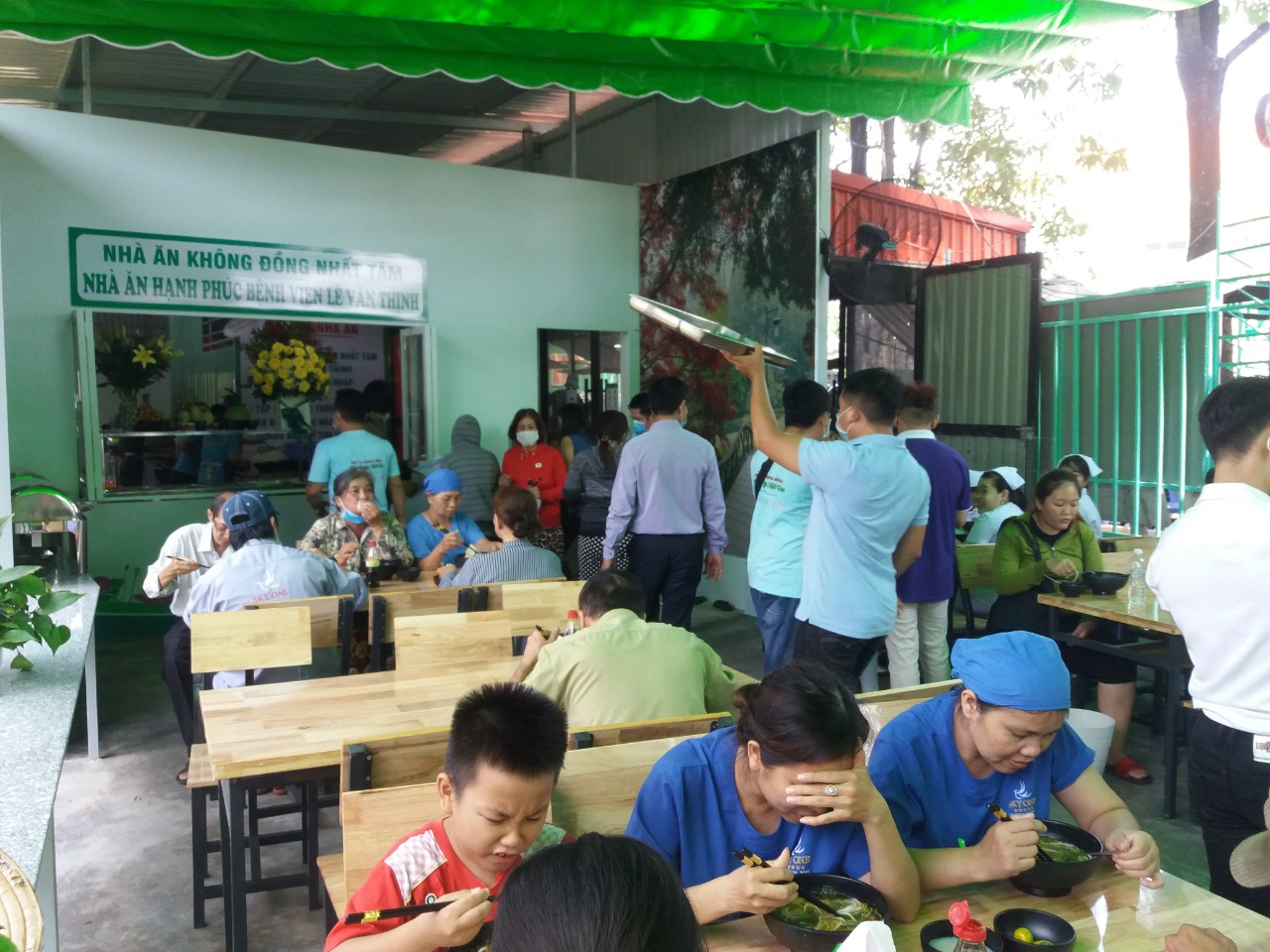 TP Thủ Đức: Nhà ăn 0 đồng giữa lòng bệnh viện