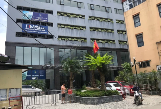 H&agrave; Nội: Lịch tr&igrave;nh di chuyển d&agrave;y đặc của nữ nh&acirc;n vi&ecirc;n qu&aacute;n bar dương t&iacute;nh SARS-CoV-2 - Ảnh 1.