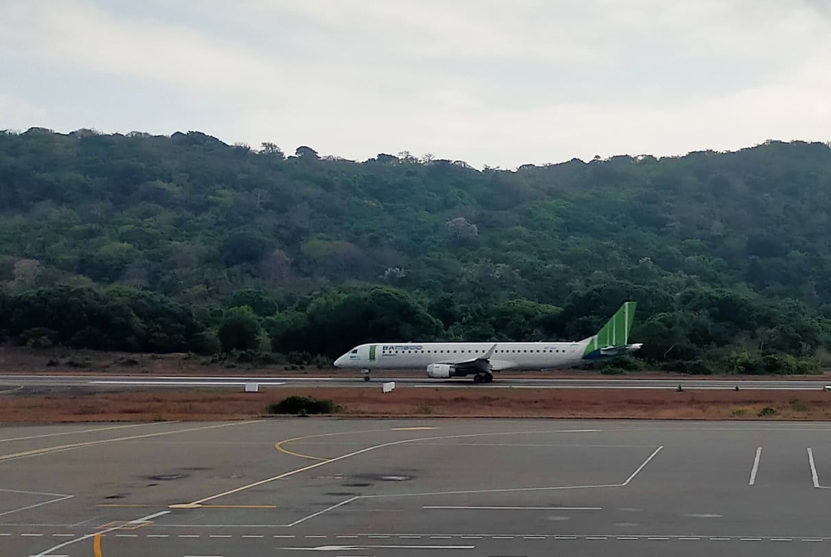 Bamboo Airways muốn mở đường bay từ Hà Nội và TP HCM đến Điện Biên bằng máy bay Embraer
