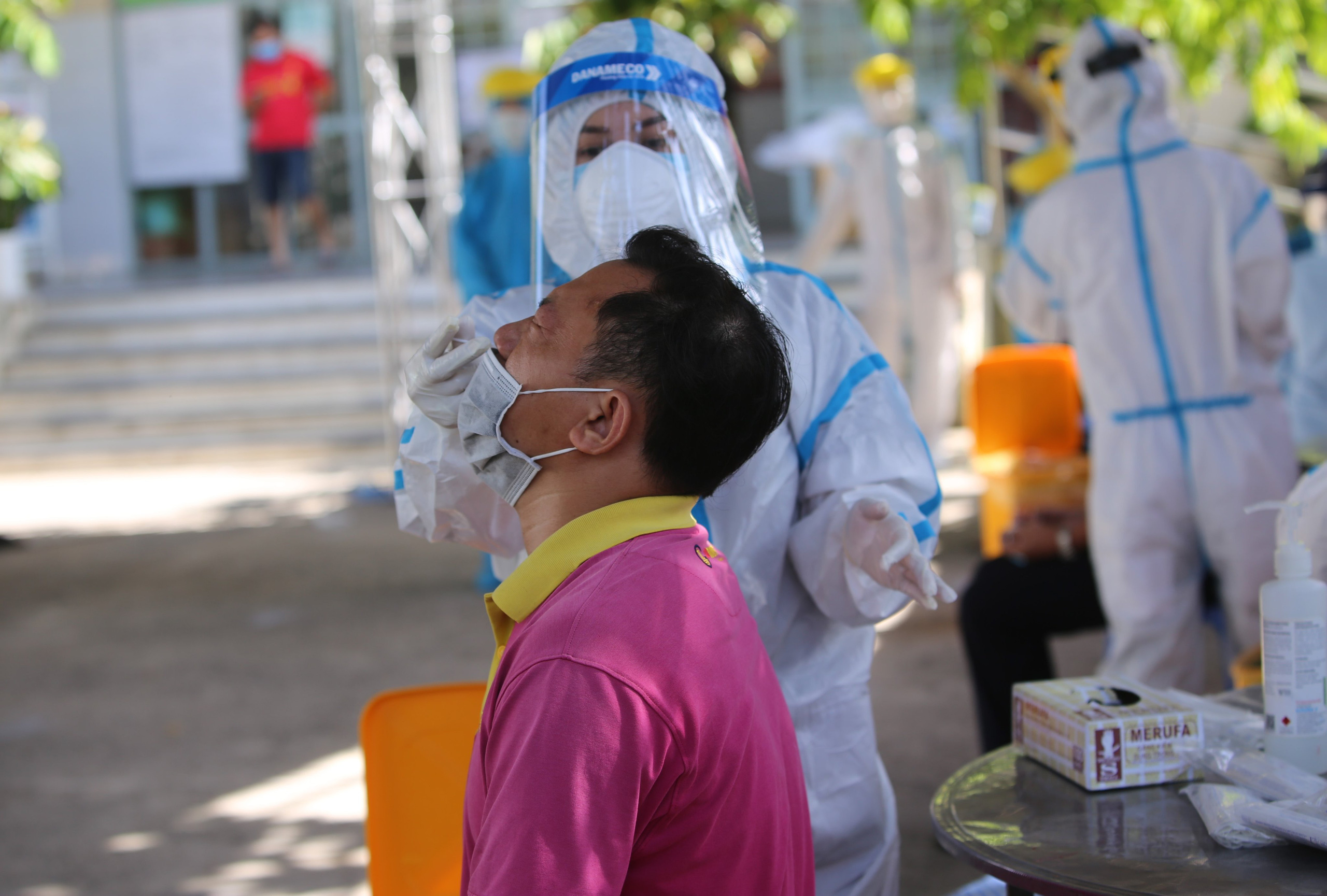 Đà Nẵng tìm người đến 2 khách sạn, 3 nhà hàng mà 2 chuyên gia Trung Quốc lui tới