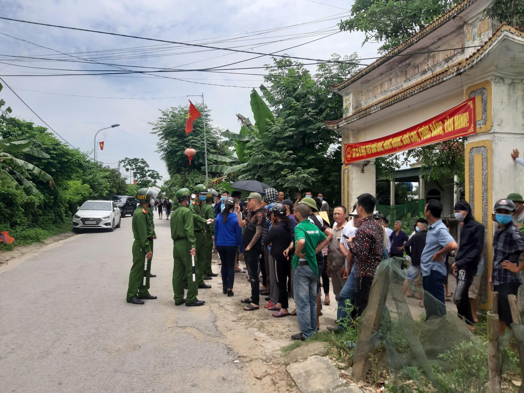 Vụ nổ súng bắn chết 2 người: Nghi phạm là đại gia có “số má” - Ảnh 3.