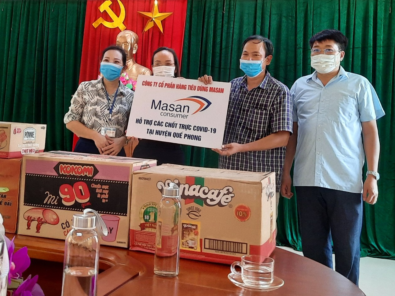 Masan Consumer tặng hàng ngàn sản phẩm thiết yếu đến các tuyến đầu chống dịch