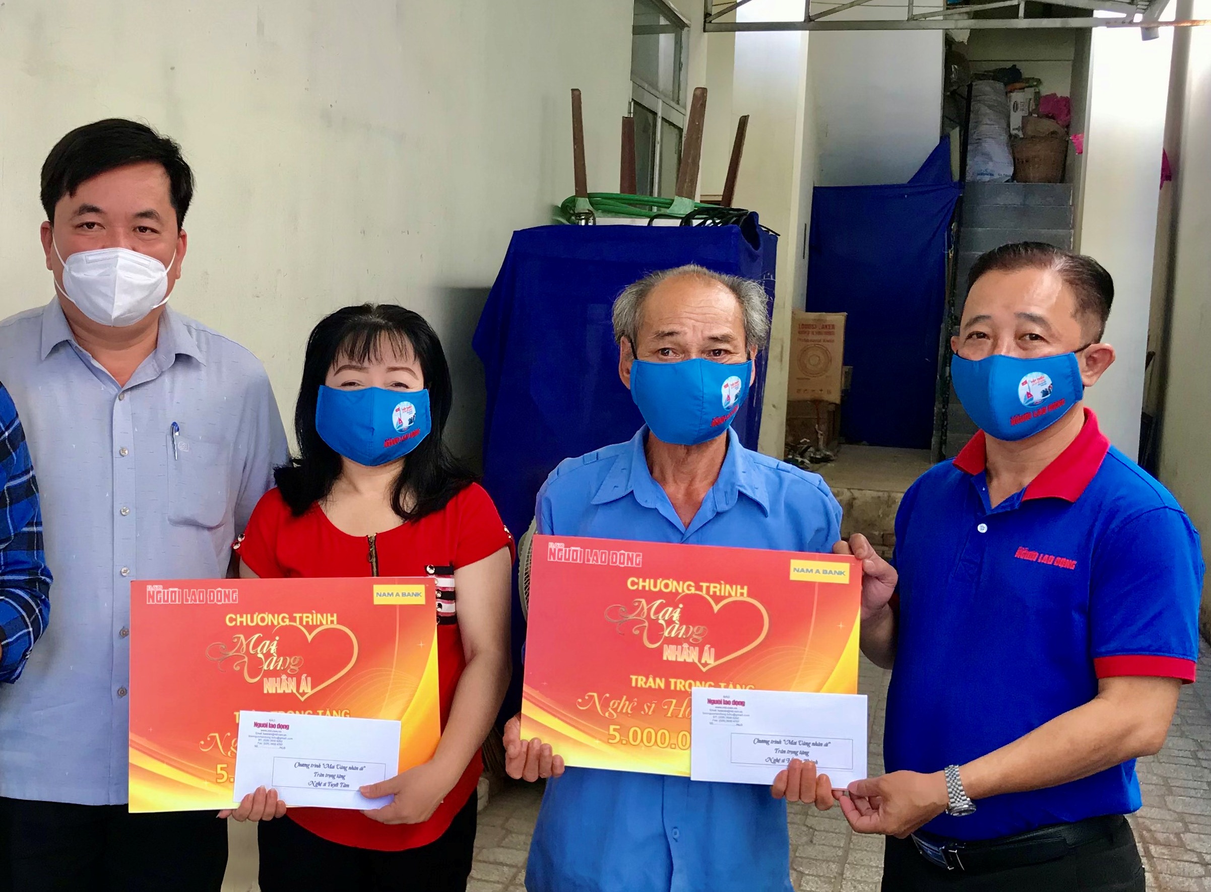 "Mai Vàng nhân ái" thăm 2 nghệ sĩ ở Tây Ninh
