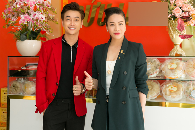 Titi kể chuyện cầu h&ocirc;n đ&agrave;n chị Nhật Kim Anh - Ảnh 4.