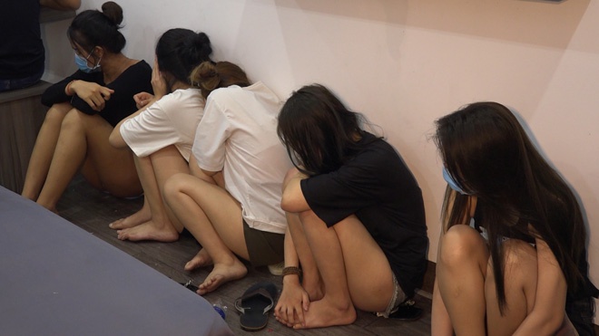 Tạm giam 16 đối tượng liên quan chuyên án ma túy lớn nhất ở Bình Định