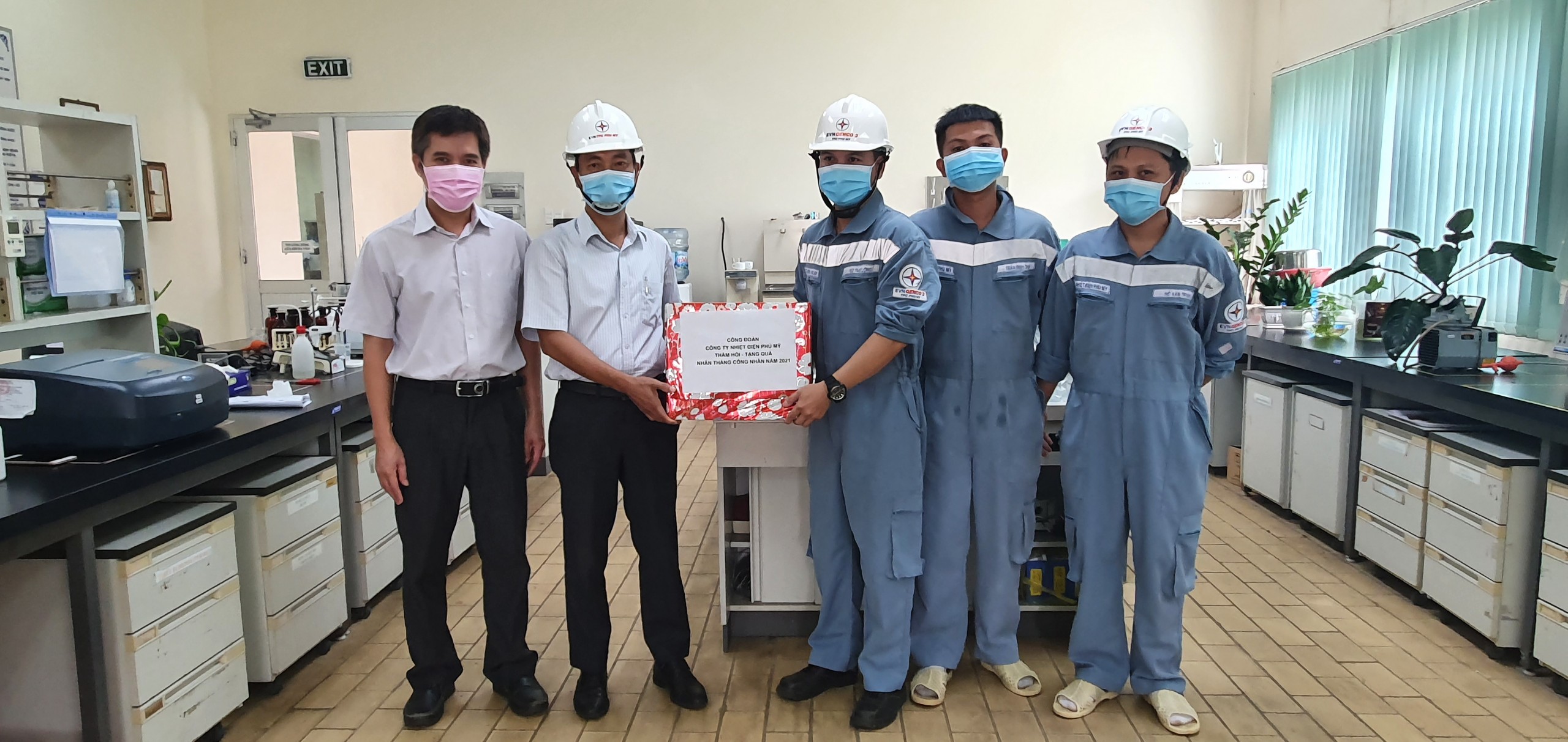 C&ocirc;ng đo&agrave;n C&ocirc;ng ty Nhiệt điện Ph&uacute; Mỹ chăm lo cho người lao động - Ảnh 2.