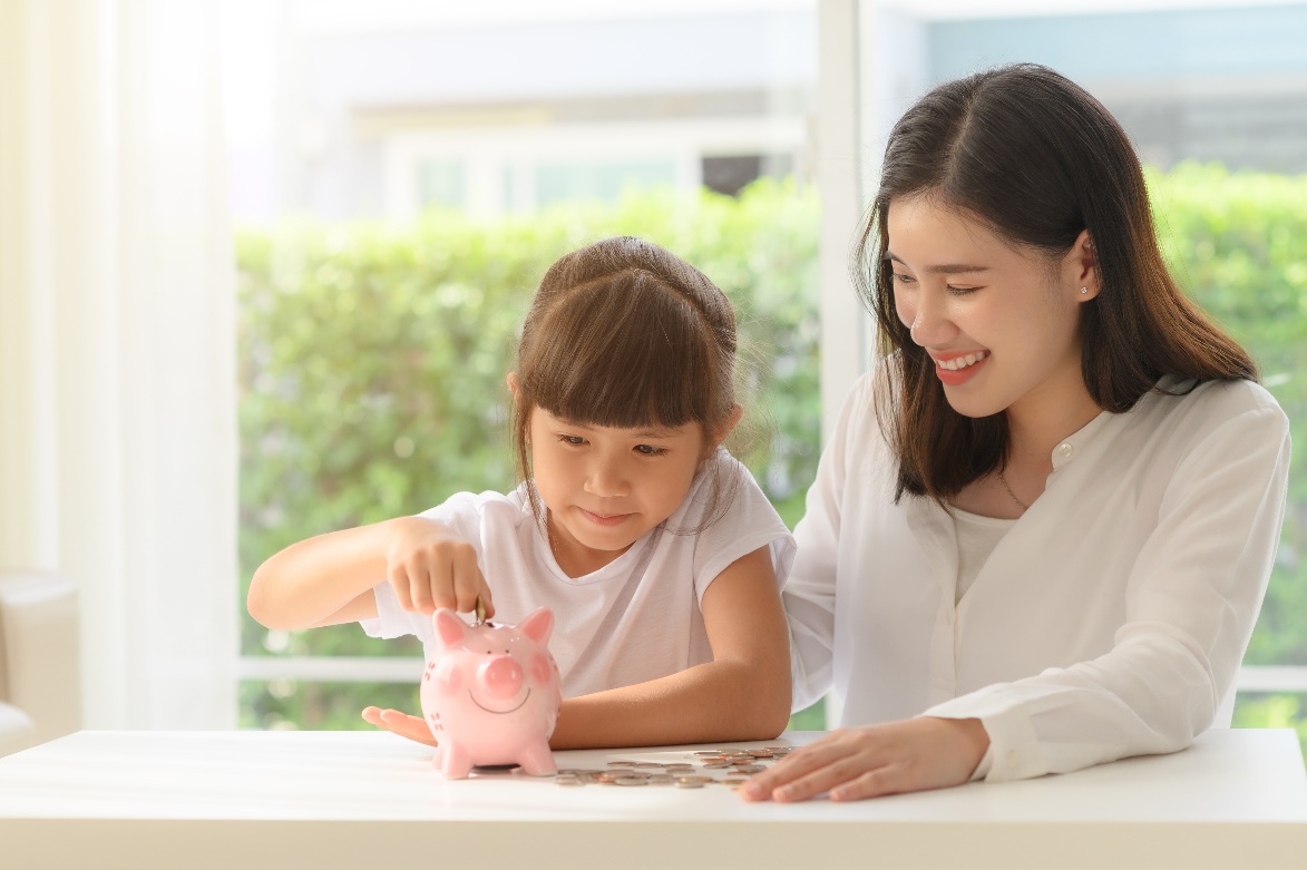 Dạy con tiết kiệm - bài học nhỏ hình thành nhân cách lớn