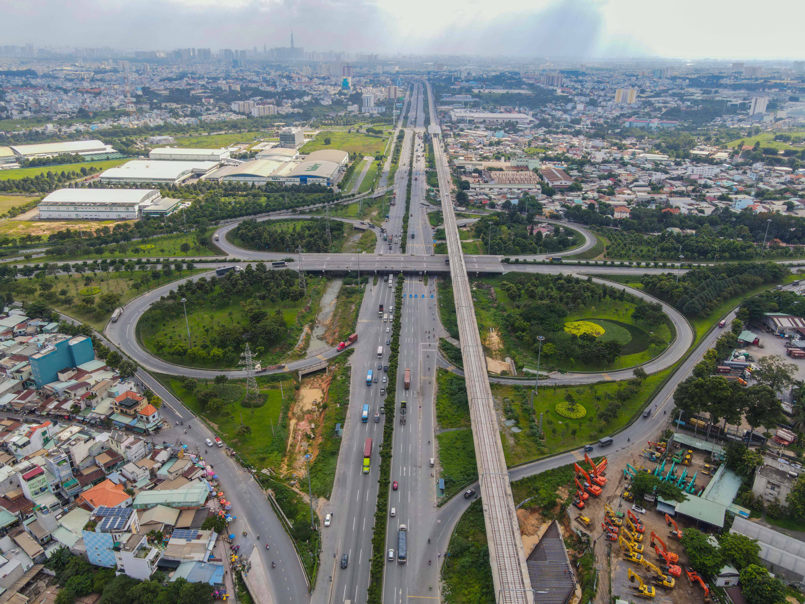 Nói với thành phố phía Đông